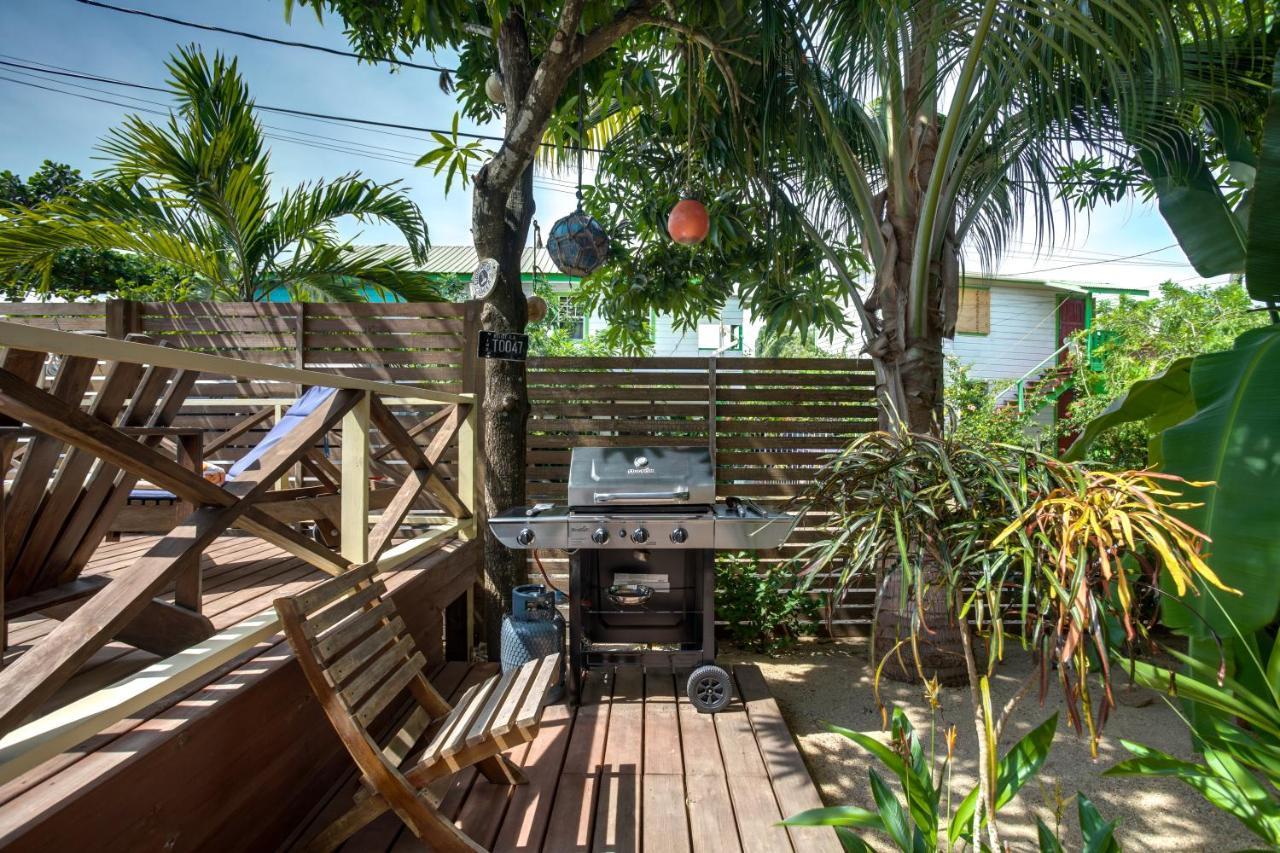 Driftwood Gardens Guesthouse Placencia Exterior foto